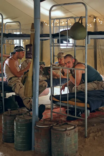 Soldiers in barracks — Stock Photo, Image