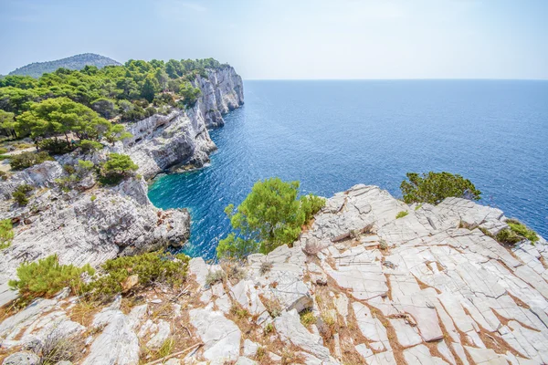 Rocks and sea — Stock Photo, Image