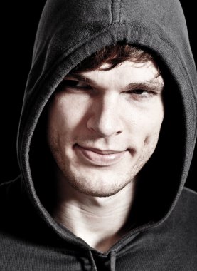 yakışıklı genç bir hoo içinde