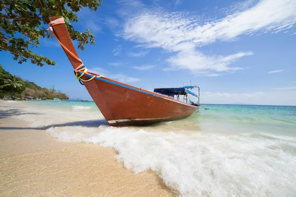 Barcă cu coadă lungă în Thailanda — Fotografie, imagine de stoc
