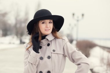 şapkalı kız portre beautifuofl