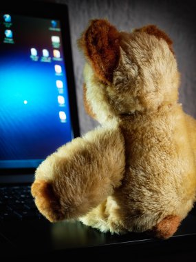 Online gece vardiyası