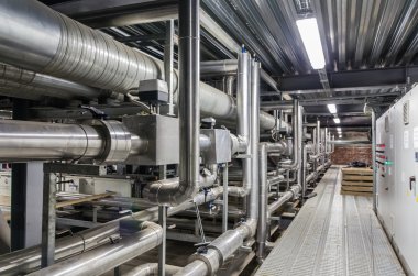 bir bina ile servisleri