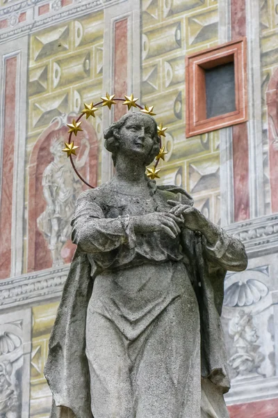 Estátua feminina de close-up em Praga — Fotografia de Stock