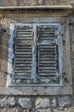 pencere Panjur eski ev ile