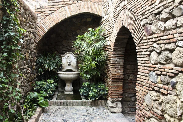 Liegeplatz in der Alcazaba von Malaga, Andalusien Spanien — Stockfoto