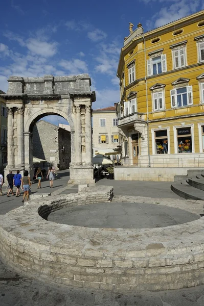 Arch of Triumph (Pula) — Stock Photo, Image