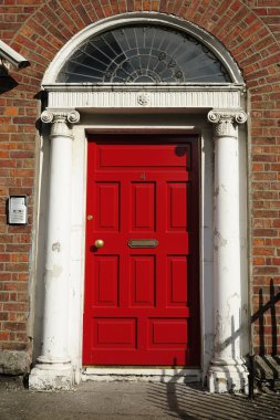 Gürcü kapısı, dublin İrlanda