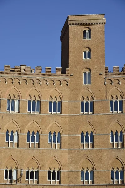 Palazzo Sansedoni (Siena) — Zdjęcie stockowe