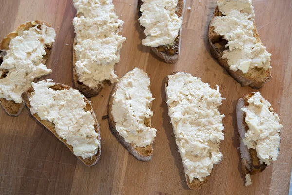 Aperitivos con Camembert — Foto de Stock