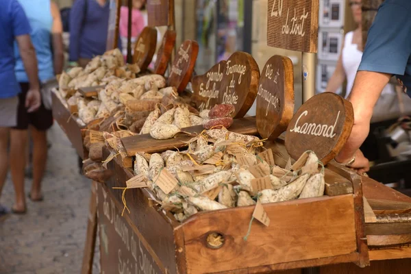 Marknaden av sarlat — Stockfoto