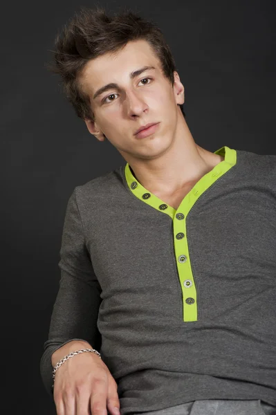 Portrait of a young man — Stock Photo, Image