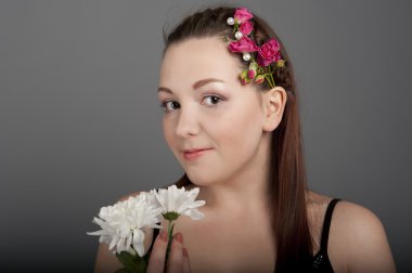 Genç güzel kadın.