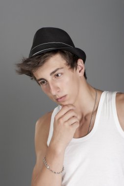 Genç bir adamın portresi