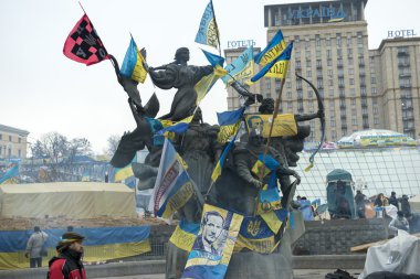 Kiev muhalefet mitingi