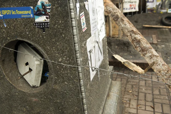 Barricades in the streets of Kyiv — Stock Photo, Image