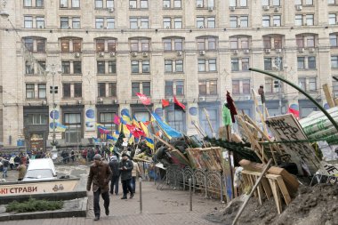 kyiv, sokaklarında barikatlar