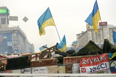 kyiv, sokaklarında barikatlar