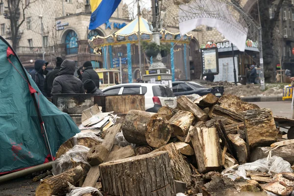 Rellen in de straat in kiev Chresjtsjatyk — Stockfoto