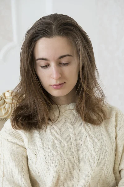 Retrato de uma jovem mulher — Fotografia de Stock