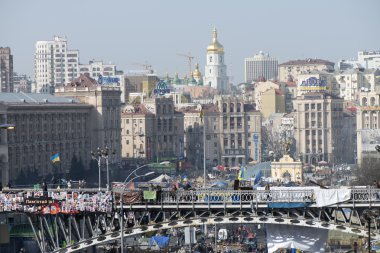 vista de la independencia majdanBağımsızlık majdan görünümünü