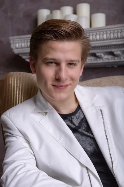 Portrait of a young man — Stock Photo, Image