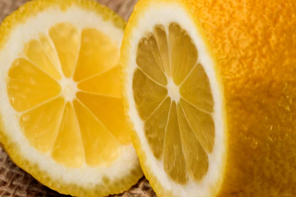 Cut Lemon Close Table Brown Textured Napkin — Stock Photo, Image