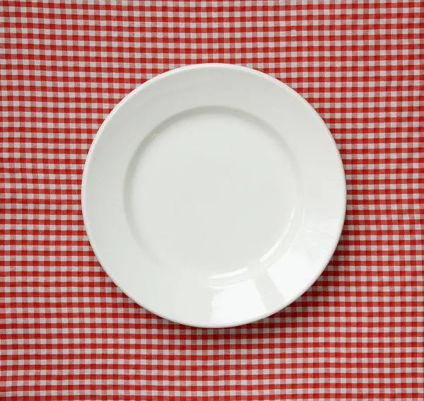 Λευκό κεραμικό πιάτο. — Φωτογραφία Αρχείου