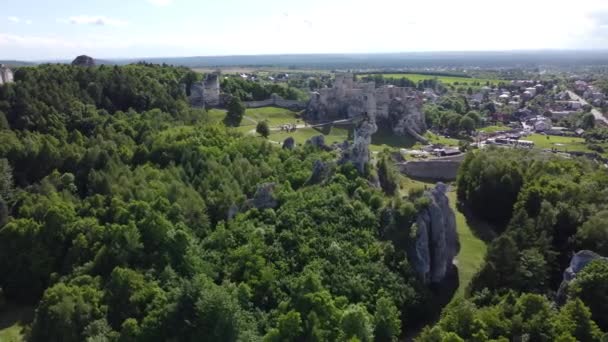 Vue Aérienne Sur Les Ruines Château Médiéval Ogrodzieniec Silésie Pologne — Video