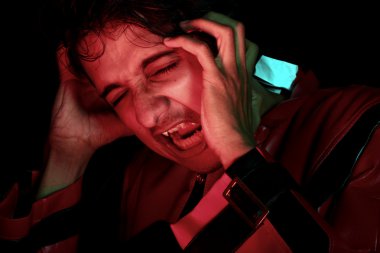 stres ile çığlık