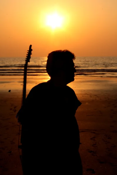 Músico solitário — Fotografia de Stock