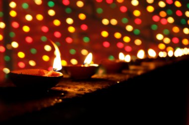 diwali lambalar