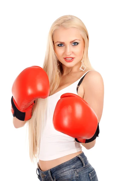 Сексуальна жінка з боксерськими рукавичками — стокове фото
