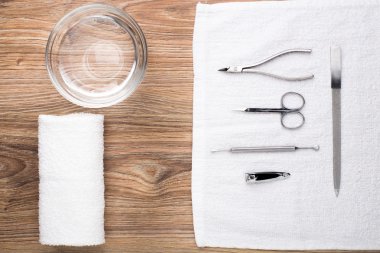 Manikür araç kümesi