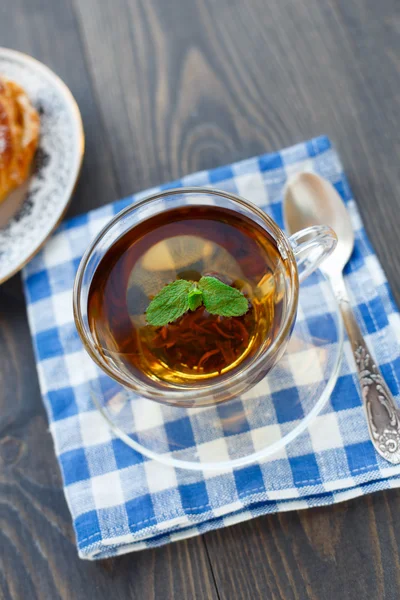 Tazza di tè e torta — Foto Stock