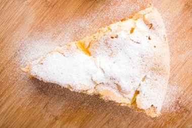 lezzetli taze pişmiş elma pasta bir dilim