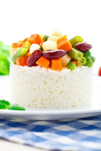 Pyszny ryż z warzywami — Zdjęcie stockowe
