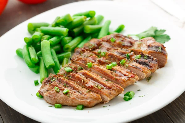 Carne de res con judías verdes — Foto de Stock