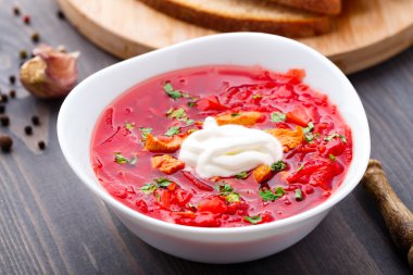 Ukrayna ve Rus ulusal kırmızı borsch
