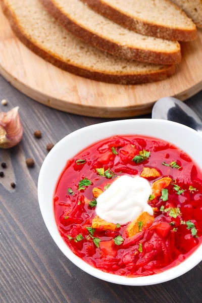 Borsch vermelho nacional ucraniano e russo — Fotografia de Stock