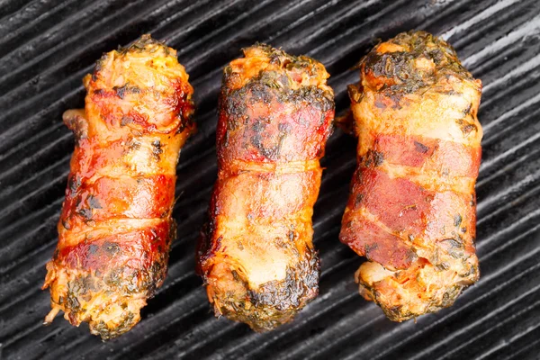 Bacon wrapped cutlet — Stock Photo, Image