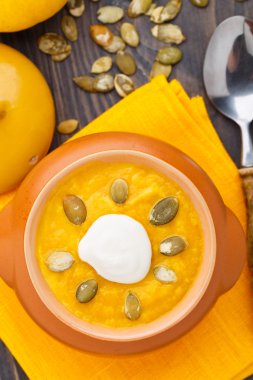 Balkabağı çorbası.