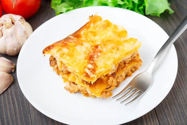 Włoską lasagne na talerzu — Zdjęcie stockowe