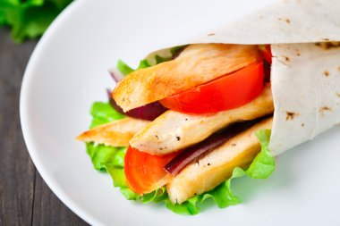 tavuk kebap şal