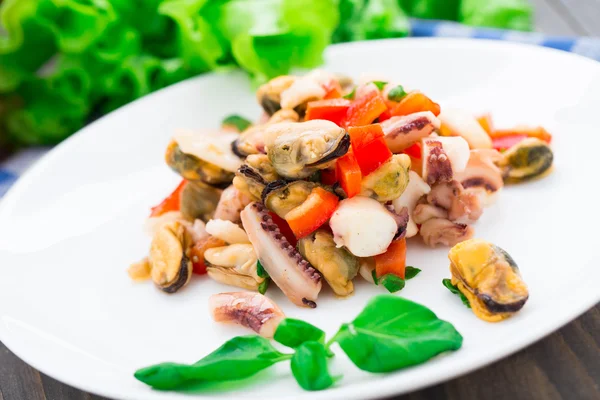 Insalata di frutti di mare — Foto Stock