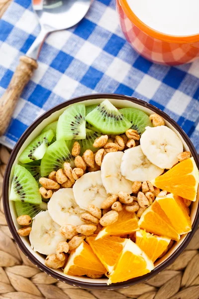 Granola with tropical fruits — Stock Photo, Image