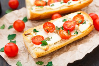 Vejetaryen baget sandviç