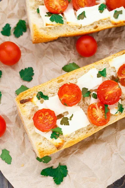 Vegetarian baguette sandwich — Stock Photo, Image