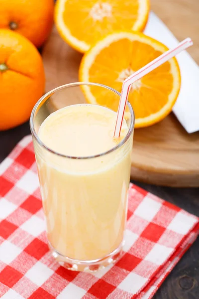 Склянка апельсинової смуги — стокове фото