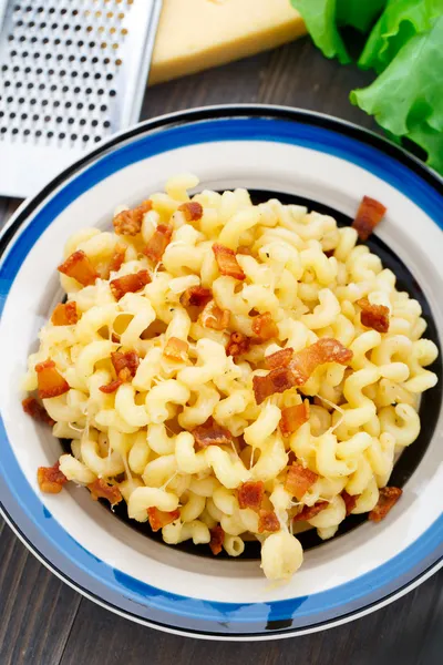 Mac och ost med bacon — Stockfoto